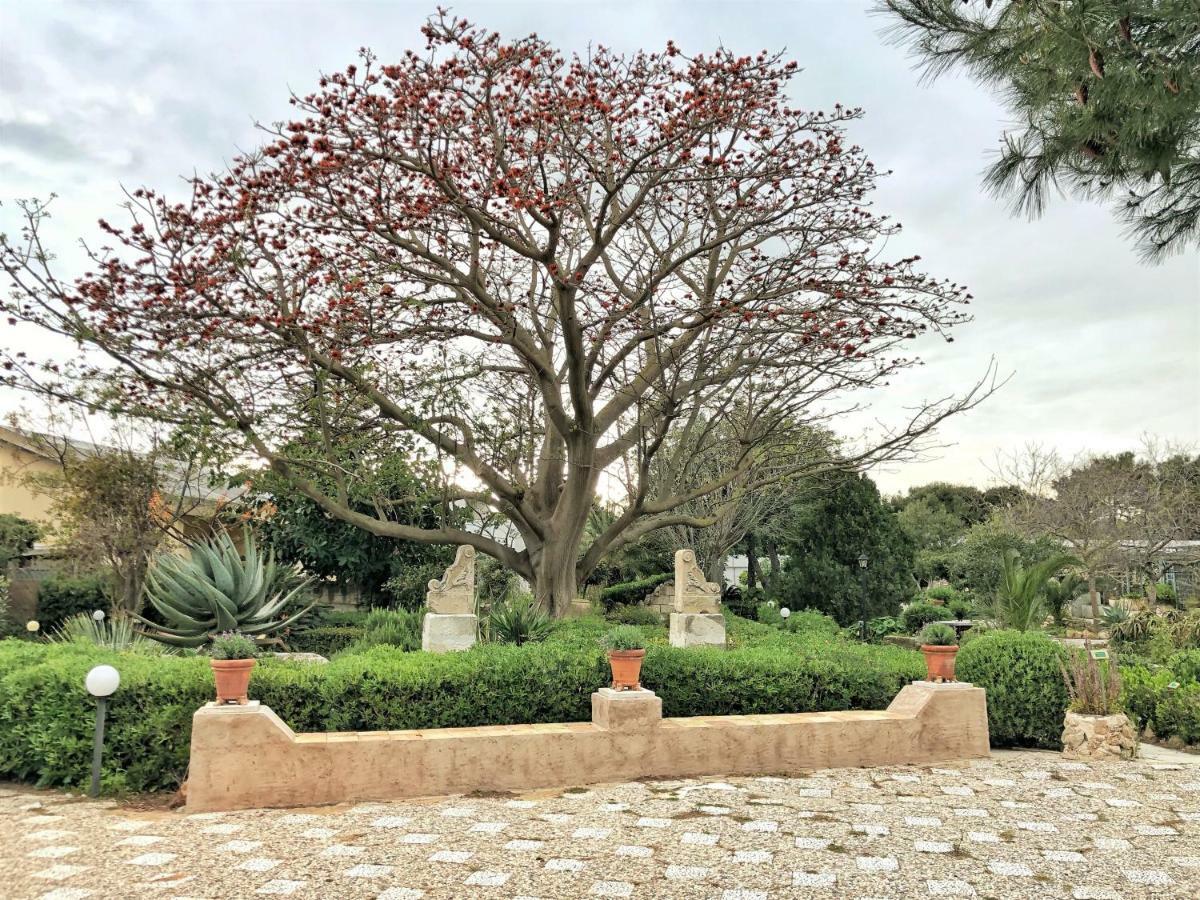 Апартаменти Giardino Dell'Impossibile Di Antonino Campo Фавіньяна Екстер'єр фото